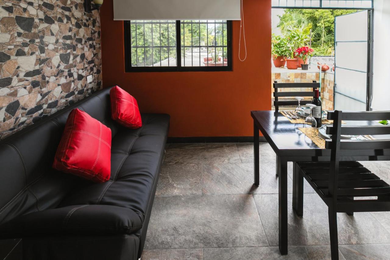 Suite Studio Serviced Apartments Mérida Buitenkant foto